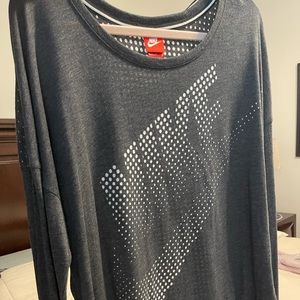 Nike long sleeve women’s